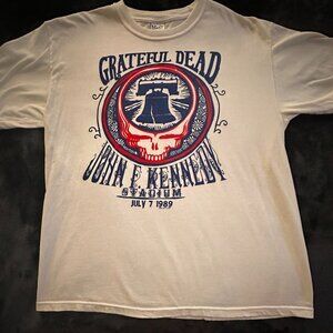 Grateful Dead White T Shirt from John F Kennedy Stadium in Philly 1989